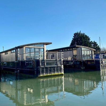 Houseboat Eleuthera 벰브리지 외부 사진